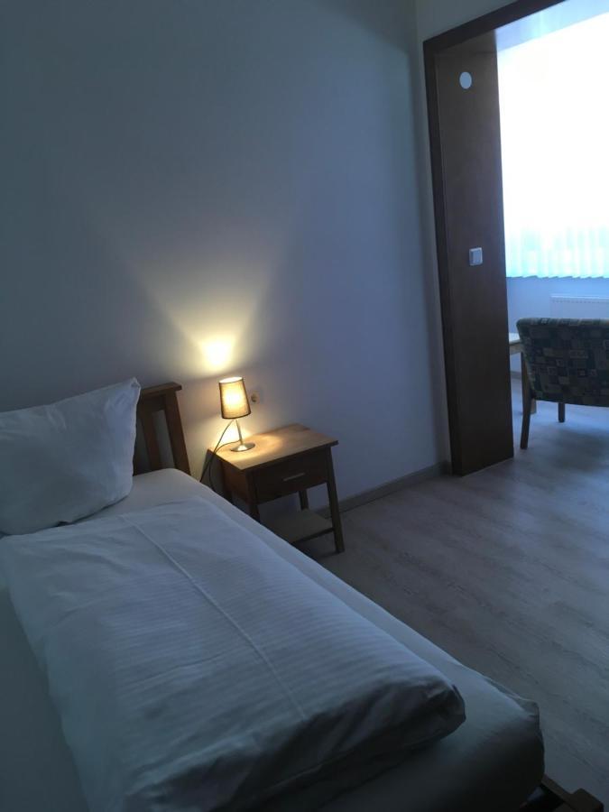 Hotel-Pension Zum Paradies Willingen  Dış mekan fotoğraf