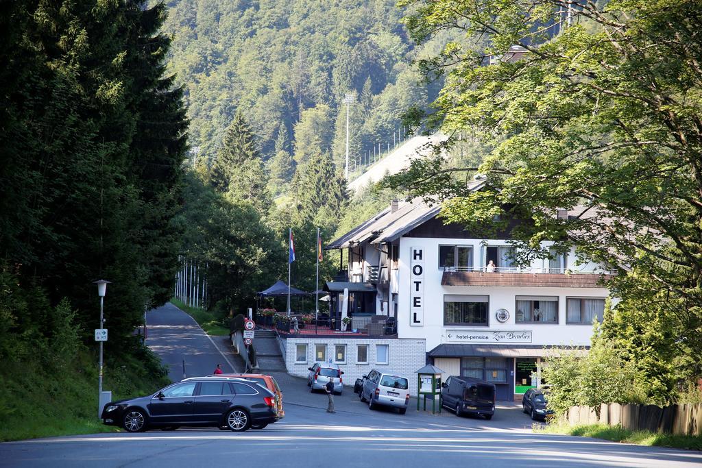 Hotel-Pension Zum Paradies Willingen  Dış mekan fotoğraf
