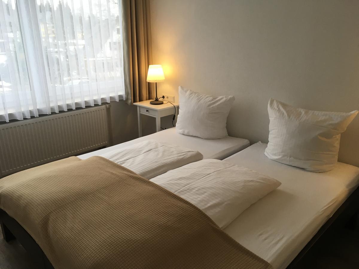 Hotel-Pension Zum Paradies Willingen  Dış mekan fotoğraf